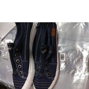 Blowfish Womens Shoes Dk Malibu Stone Washed Denim Blue Size 7.5